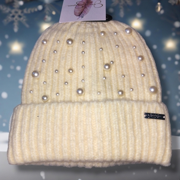 Jessica Simpson Accessories - JESSICA SIMPSON NWT PEARL KNIT BEANIE.